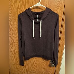 Vuori Halo Essential Hoodie Large Women's NWOT